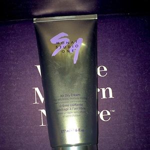 Monat air dry cream
